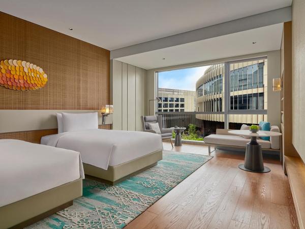 Artyzen Lingang Shanghai : photo 1 de la chambre chambre lits jumeaux - vue sur jardin