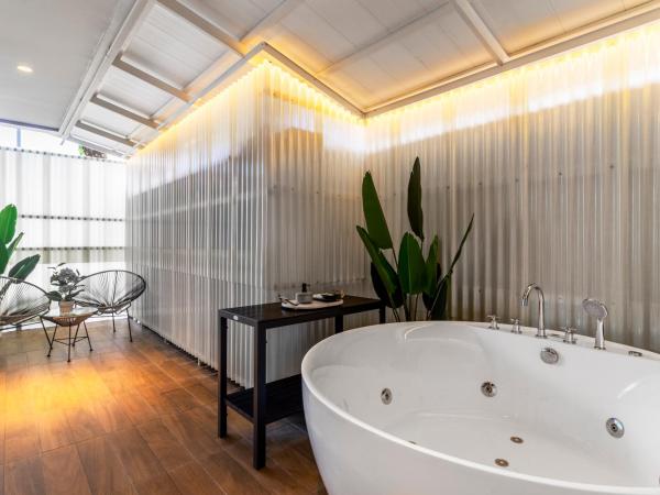 Nest by Sangob : photo 2 de la chambre chambre familiale avec terrasse