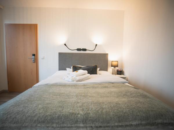 Hotel in Herrenhausen : photo 1 de la chambre chambre double deluxe