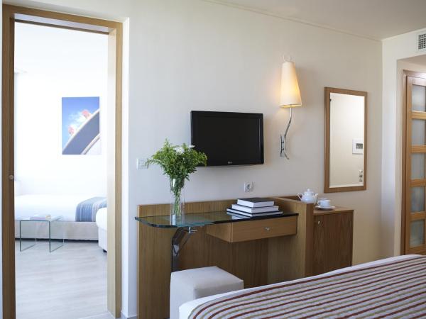 Kriti Beach Hotel : photo 7 de la chambre suite familiale