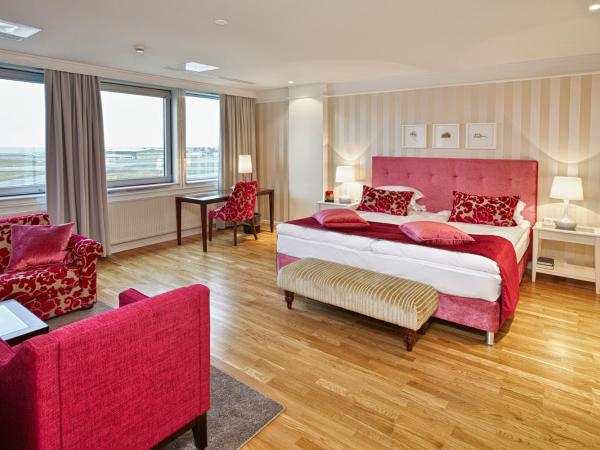 Reykjavik Natura - Berjaya Iceland Hotels : photo 5 de la chambre suite lit king-size