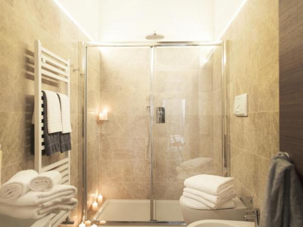 Florence Art Apartments : photo 3 de la chambre appartement en duplex