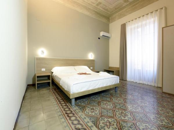 Hotel Roma 62 : photo 1 de la chambre chambre double supérieure