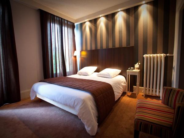 Hotel Les Negociants : photo 4 de la chambre chambre double supérieure