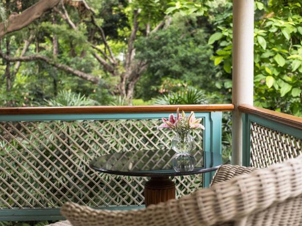 Taj West End : photo 4 de la chambre luxueuse chambre lits jumeaux - vue sur jardin