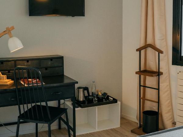 Villa Les Hydrangéas : photo 1 de la chambre petite chambre double avec vue sur le jardin