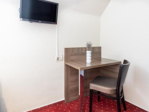 Hotel Leonet : photo 3 de la chambre chambre simple Économique