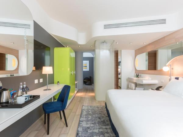 voco Milan-Fiere, an IHG Hotel : photo 1 de la chambre chambre lit king-size premium