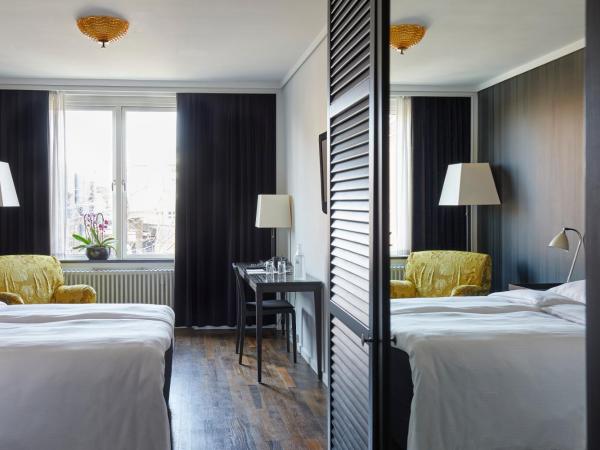 First Hotel Grand : photo 2 de la chambre chambre standard lit queen-size