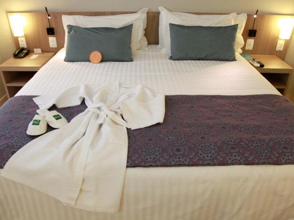 Quality Hotel Pampulha & Convention Center : photo 3 de la chambre lit king-size business class 