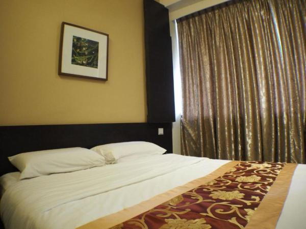 L Hotel at Broadway : photo 2 de la chambre chambre double ou lits jumeaux