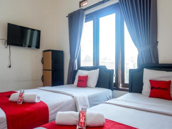 ReDdoorz At Mahameru Residence Yogyakarta : photo 3 de la chambre chambre lits jumeaux standard