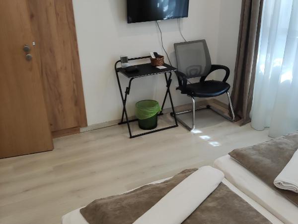 Mokka Apartman Szeged : photo 3 de la chambre chambre lits jumeaux Économique