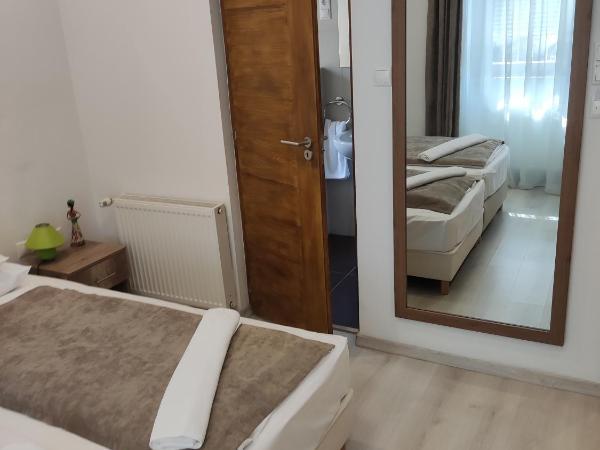 Mokka Apartman Szeged : photo 4 de la chambre chambre lits jumeaux Économique