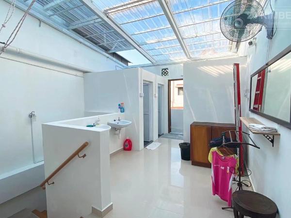 24 Kimberley : photo 9 de la chambre lit dans dortoir pour femmes de 4 lits