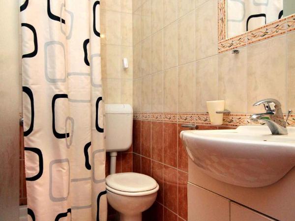 Apartments and rooms with a swimming pool Novalja, Pag - 9334 : photo 2 de la chambre appartement 1 chambre avec terrasse - vue sur mer