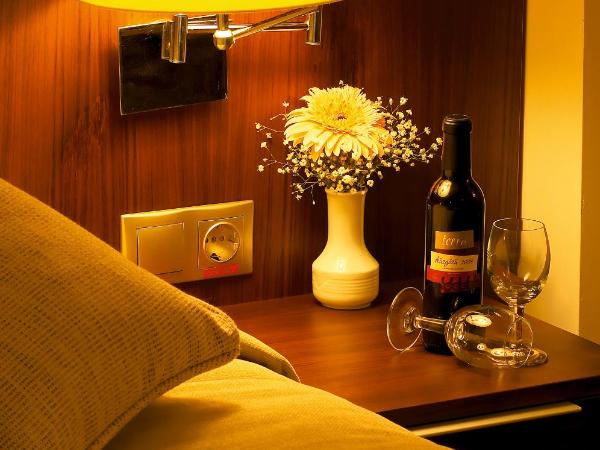 Ontur Izmir Otel : photo 1 de la chambre chambre double ou lits jumeaux standard