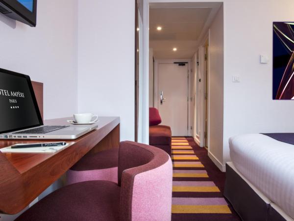 Ampère : photo 9 de la chambre chambre triple exécutive