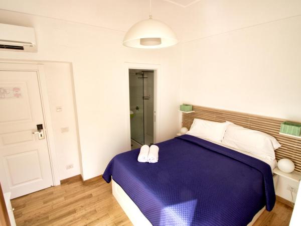 Capri Inn : photo 3 de la chambre chambre double – vue sur ville