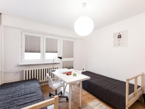 ROOM, Kochanowskiego 32 : photo 7 de la chambre chambre double avec balcon