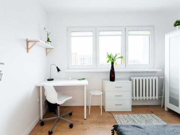 ROOM, Kochanowskiego 32 : photo 6 de la chambre chambre double avec salle de bains commune