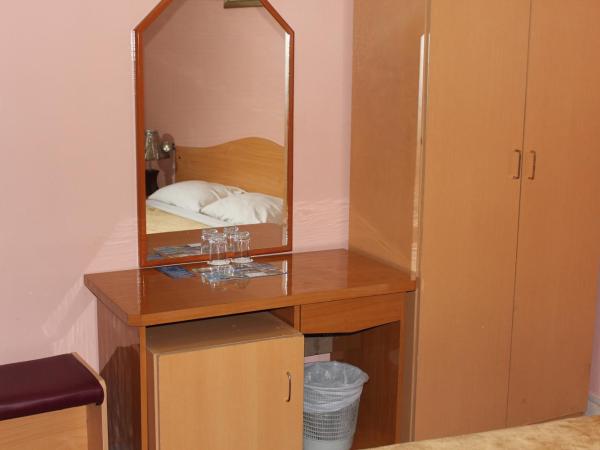 Zaineast Hotel : photo 4 de la chambre chambre triple standard