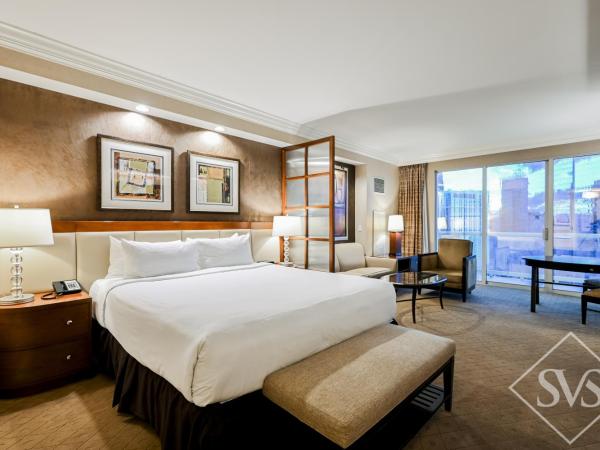 StripViewSuites Penthouse Two-Bedroom Conjoined Suite : photo 1 de la chambre penthouse floor two-bedroom - strip view & balcony