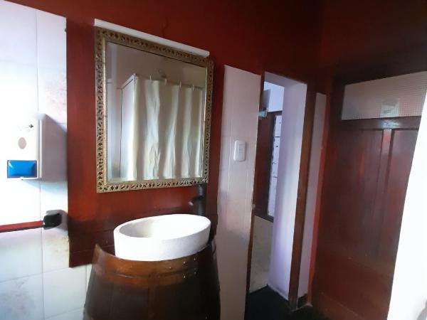 Hostel Estacion Mendoza : photo 2 de la chambre lit dans dortoir mixte de 10 lits