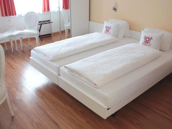 Hotel Weisses Kreuz : photo 4 de la chambre chambre lits jumeaux supérieure