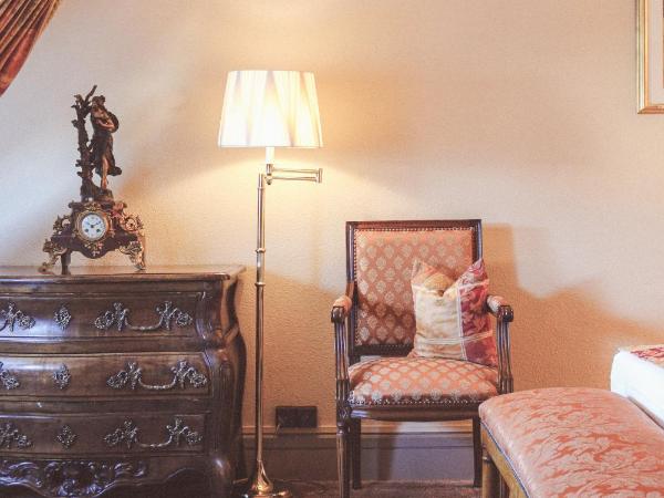Hôtel de la Cigogne : photo 2 de la chambre suite en duplex avec lit queen-size