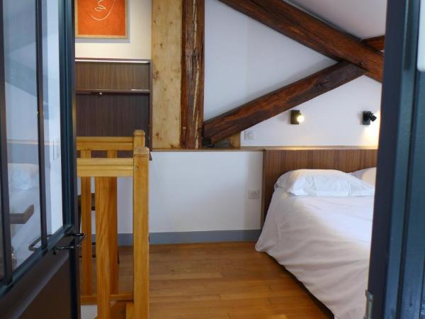 Les Versaillaises : photo 2 de la chambre chambre double