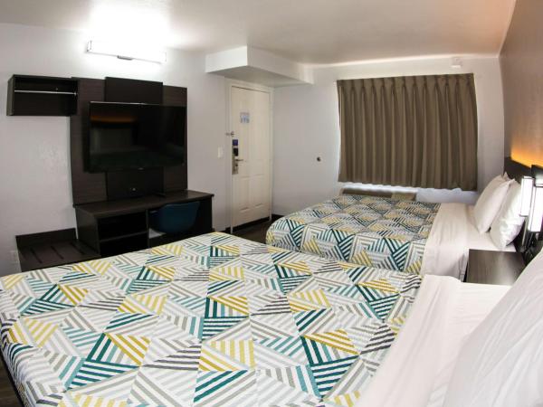 Motel 6-Sacramento, CA - Old Sacramento North : photo 2 de la chambre chambre deluxe avec 2 lits queen-size - non-fumeurs