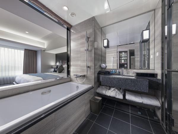 Villa Fontaine Premier Haneda Airport : photo 2 de la chambre chambre king exécutive avec vue sur la rivière - non-fumeurs