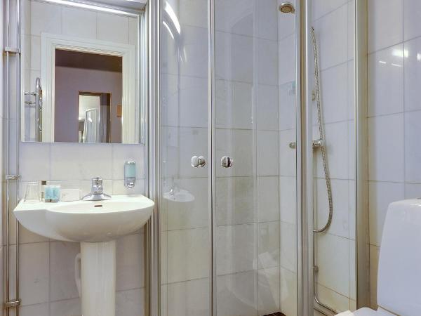 Crystal Plaza Hotel : photo 4 de la chambre chambre simple standard