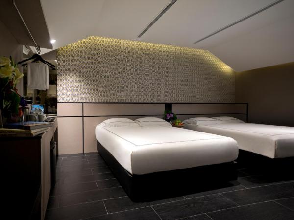 Venue Hotel The Lily : photo 1 de la chambre chambre familiale