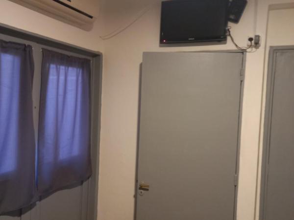 HOTEL SM Mendoza : photo 4 de la chambre chambre lits jumeaux