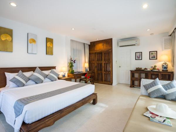 Laksasubha Hua Hin : photo 2 de la chambre hébergement lit king-size avec véranda - côté jardin