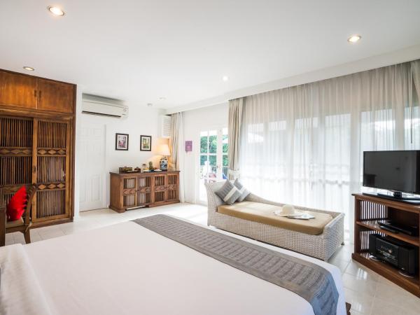 Laksasubha Hua Hin : photo 6 de la chambre hébergement lit king-size avec véranda - côté jardin