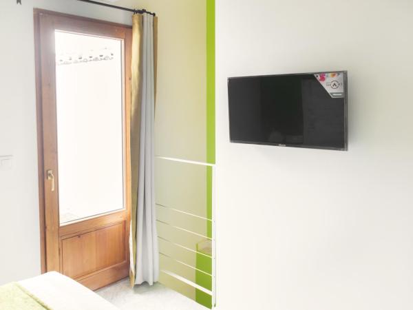 Ad Hoc Carmen : photo 7 de la chambre chambre familiale avec terrasse