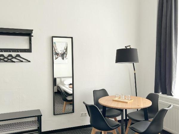 Hotel AVAlex : photo 3 de la chambre chambre quadruple Économique