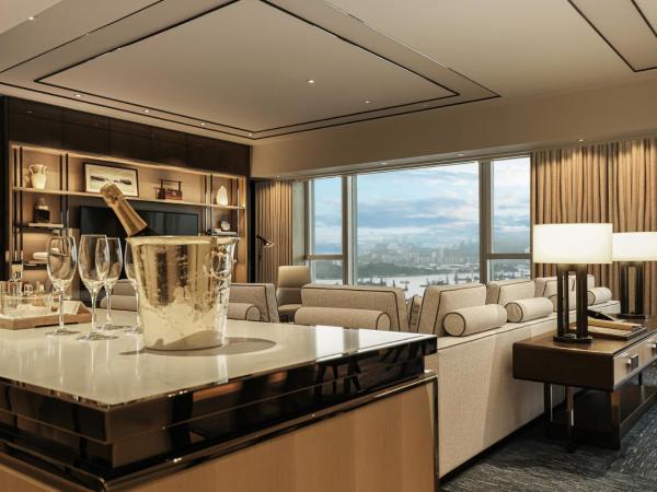 Four Seasons Hotel Hong Kong : photo 6 de la chambre suite deluxe