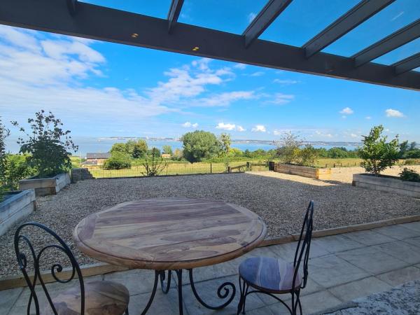 La Terrasse de l'Estuaire - Honfleur : photo 4 de la chambre chambre lit queen-size - vue sur mer