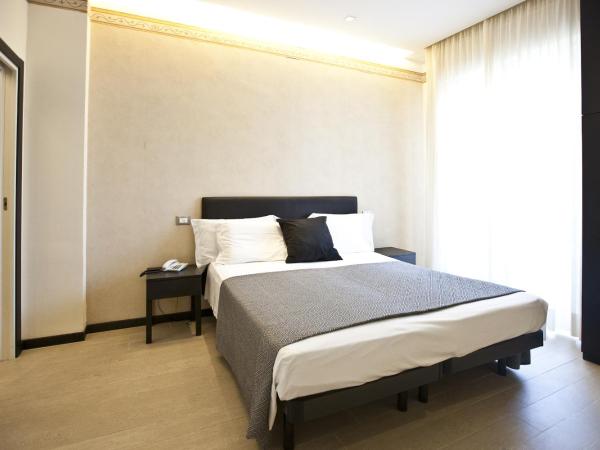 Hotel Aurora : photo 7 de la chambre chambre double ou lits jumeaux