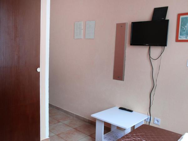 Rooms by the sea Duce, Omis - 3063 : photo 3 de la chambre chambre simple