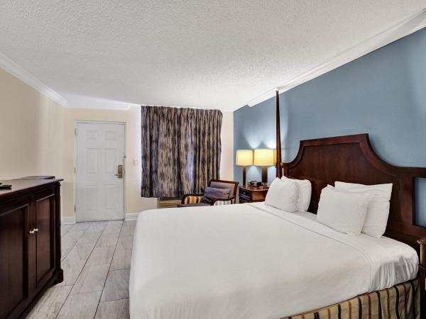 Fort Lauderdale Grand Hotel : photo 4 de la chambre hébergement lit king-size traditionnel - côté ville