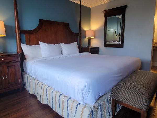 Fort Lauderdale Grand Hotel : photo 1 de la chambre hébergement lit king-size traditionnel - côté ville