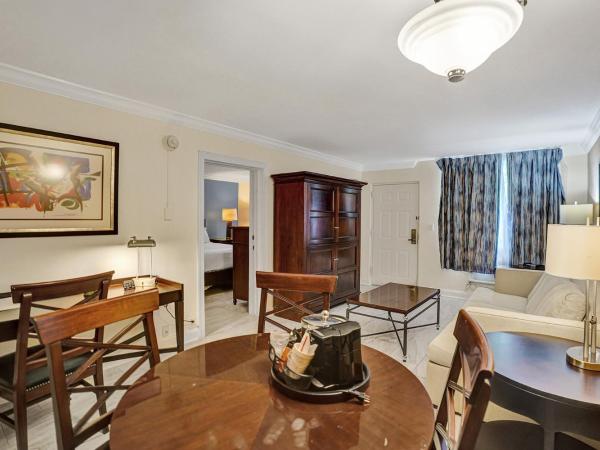 Fort Lauderdale Grand Hotel : photo 3 de la chambre suite lit king-size exécutive - côté piscine