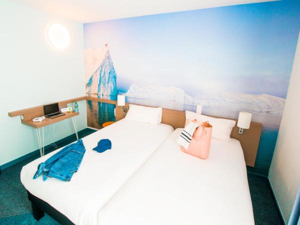 ibis Styles Toulon Centre Port : photo 5 de la chambre chambre lits jumeaux standard
