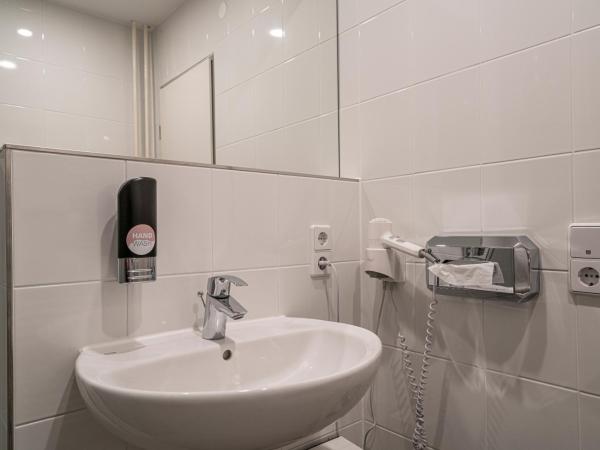 BIG MAMA Berlin : photo 10 de la chambre chambre double standard