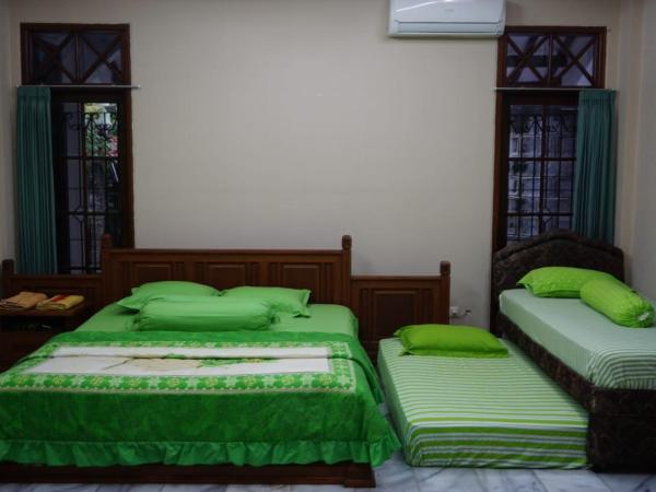 OPY-PELEM 1 : photo 6 de la chambre chambre double deluxe avec baignoire